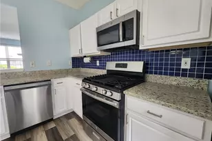 10900 Wittenridge Dr, Alpharetta, GA 30022 - Photo 9