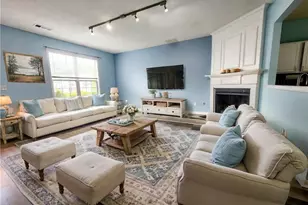 10900 Wittenridge Dr, Alpharetta, GA 30022 - Photo 5