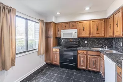 1012 Country Court, Lawrenceville, GA 30044 - Photo 17