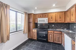 1012 Country Ct, Lawrenceville, GA 30044 - Photo 17