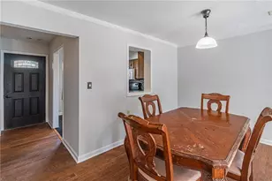 1012 Country Ct, Lawrenceville, GA 30044 - Photo 9