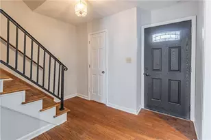 1012 Country Ct, Lawrenceville, GA 30044 - Photo 7