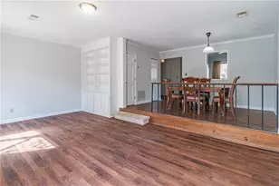 1012 Country Ct, Lawrenceville, GA 30044 - Photo 13