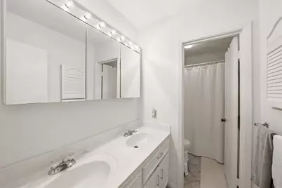 1700 Woodcliff Way NE, Atlanta, GA 30329 - Photo 9