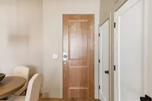 3040 Peachtree Rd NW, Atlanta, GA 30305 - Photo 7