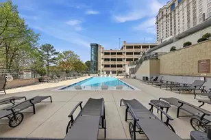 3040 Peachtree Rd NW, Atlanta, GA 30305 - Photo 31
