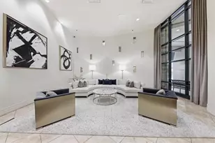 3040 Peachtree Rd NW, Atlanta, GA 30305 - Photo 3