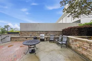 3040 Peachtree Rd NW, Atlanta, GA 30305 - Photo 33