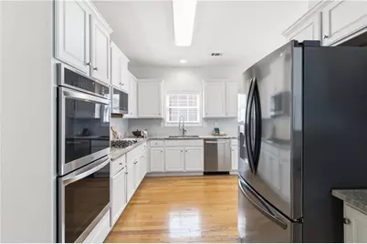 4000 Suwanee Place Drive, Suwanee, GA 30024 - Photo 13