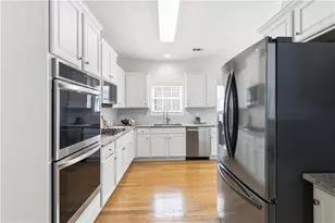 4000 Suwanee Pl Dr, Suwanee, GA 30024 - Photo 13