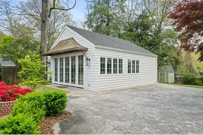 1837 Walthall Drive NW, Atlanta, GA 30318 - Photo 31