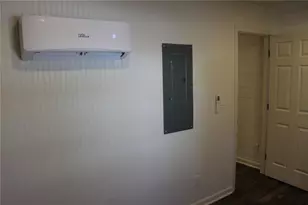 11 Liberty St, Gainesville, GA 30501 - Photo 11