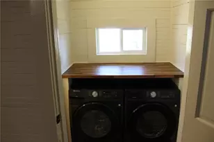 11 Liberty St, Gainesville, GA 30501 - Photo 19