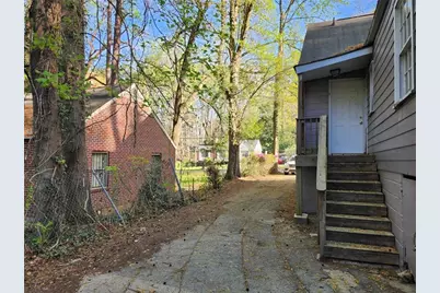 1928 Beecher Road SW, Atlanta, GA 30310 - Photo 9