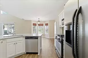 3199 Liberty Commons Dr NW, Kennesaw, GA 30144 - Photo 17