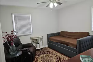 2362 Hollyhill Ct SW, Marietta, GA 30060 - Photo 19