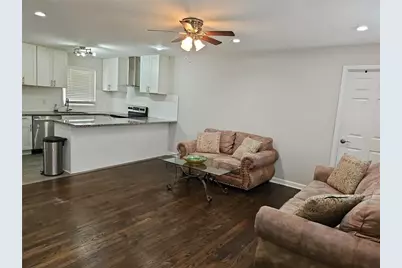 2362 Holly Hill Court SW, Marietta, GA 30060 - Photo 9