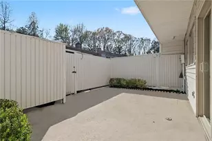 7306 Cardigan Circle, Atlanta, GA 30328 - Photo 31