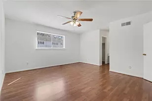 7306 Cardigan Circle, Atlanta, GA 30328 - Photo 21