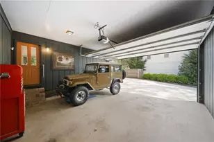 3585 Duberry Ct NE, Brookhaven, GA 30319 - Photo 43