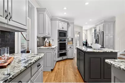 10640 N Edgewater Place, Johns Creek, GA 30097 - Photo 13