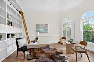 10640 N Edgewater Pl, Johns Creek, GA 30097 - Photo 3