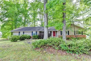 3740 Clubland Dr, Marietta, GA 30068 - Photo 3