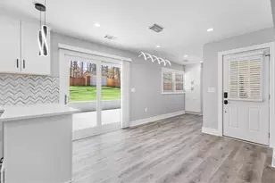 5109 Dogwood Hills Dr, Sugar Hill, GA 30518 - Photo 7