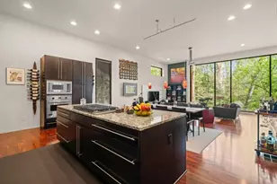 585 Overbrook Dr NW, Atlanta, GA 30318 - Photo 11