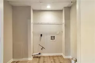 1221 Summit Links Ct, Snellville, GA 30078 - Photo 27