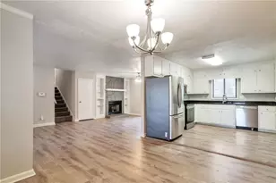 1221 Summit Links Ct, Snellville, GA 30078 - Photo 13