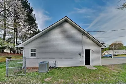 770 Cleermont Court, Lawrenceville, GA 30043 - Photo 17