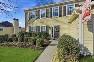 12140 Greenmont Walk, Alpharetta, GA 30009 - Photo 5