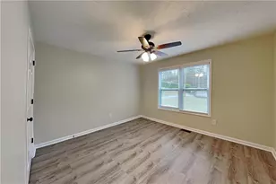 255 Valley Brook Dr, Woodstock, GA 30188 - Photo 13