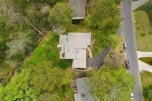 1989 N Ridgeway Rd NE, Atlanta, GA 30345 - Photo 29