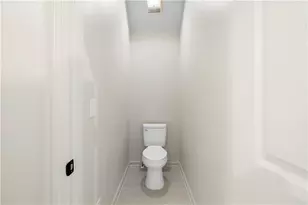 490 Guilford Cir, Marietta, GA 30068 - Photo 35