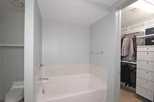 4561 Olde Perimeter Way, Atlanta, GA 30346 - Photo 21