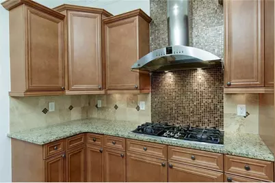 956 Persimmon Point NE, Sandy Springs, GA 30328 - Photo 19