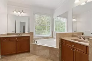 956 Persimmon Point NE, Sandy Springs, GA 30328 - Photo 25