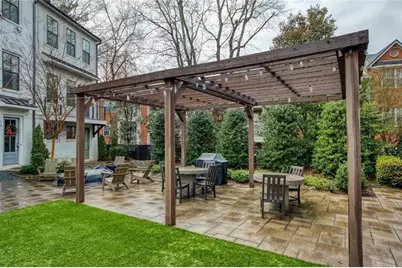 4437 Buckley Way NE, Atlanta, GA 30342 - Photo 37