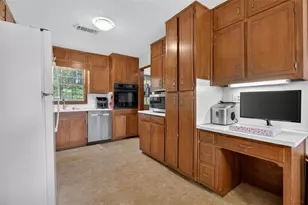 1177 Charlie Ln SW, Lilburn, GA 30047 - Photo 23