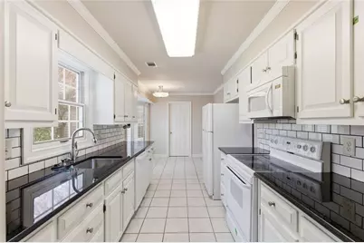 510 Bradford Street NW, Gainesville, GA 30501 - Photo 17