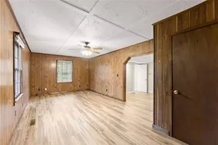 2317 Sportsman Club Rd, Gainesville, GA 30501 - Photo 15