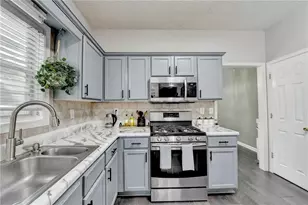 1032 Quiet Waters Ln, Lawrenceville, GA 30045 - Photo 29