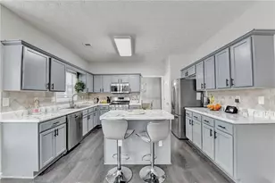 1032 Quiet Waters Ln, Lawrenceville, GA 30045 - Photo 25