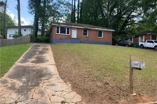 2545 St Patrick St SE, Atlanta, GA 30317 - Photo 3