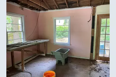 2545 Saint Patrick Street SE, Atlanta, GA 30317 - Photo 13