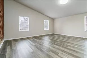 3035 McLendon Cir NW, Atlanta, GA 30318 - Photo 13