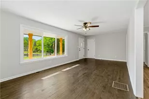 5605 Burke Ln, Gainesville, GA 30506 - Photo 19