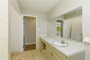 5605 Burke Ln, Gainesville, GA 30506 - Photo 35